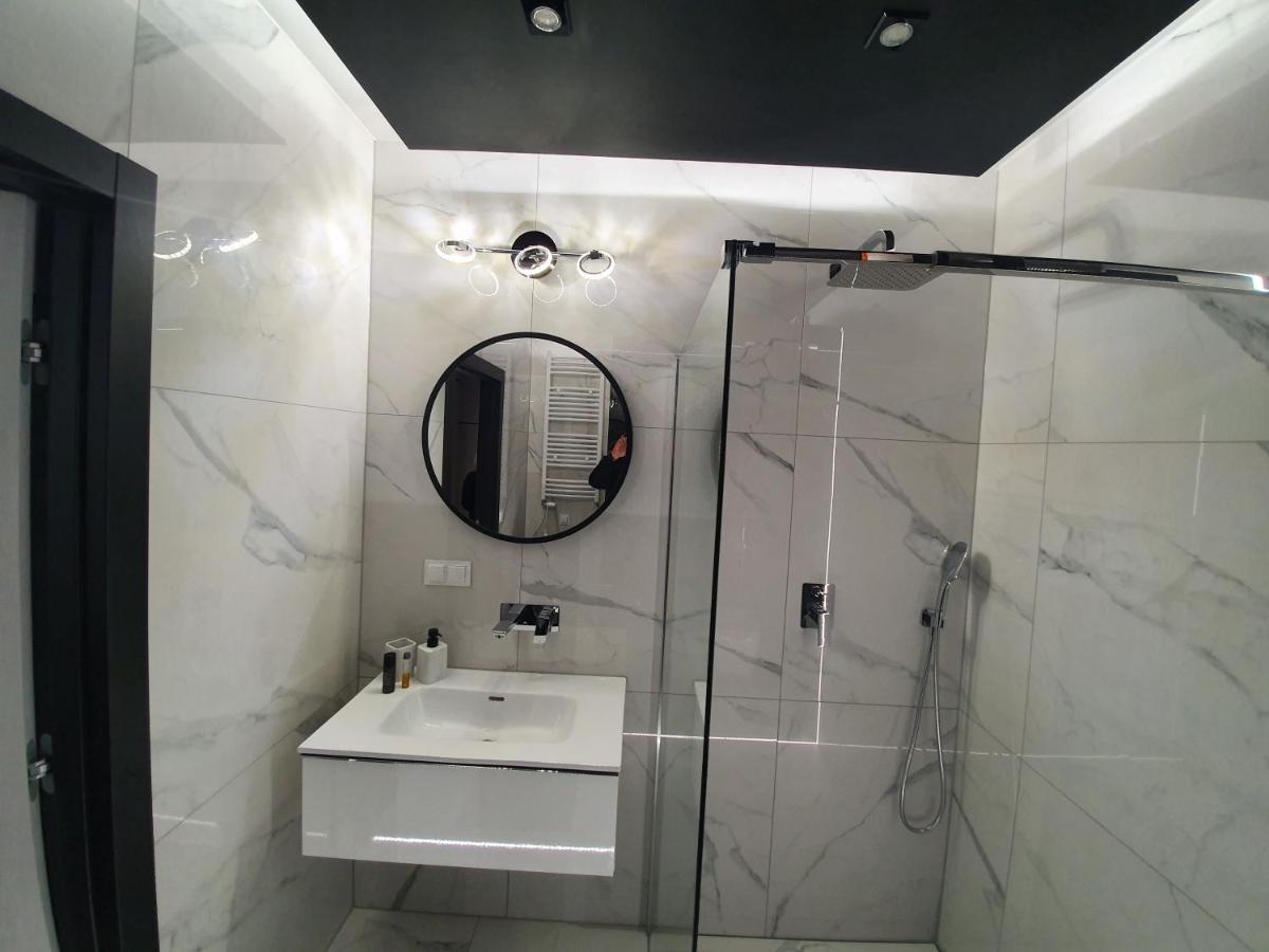 Apartament Skarbowa 1 A Silver And Gold 莱什诺 外观 照片