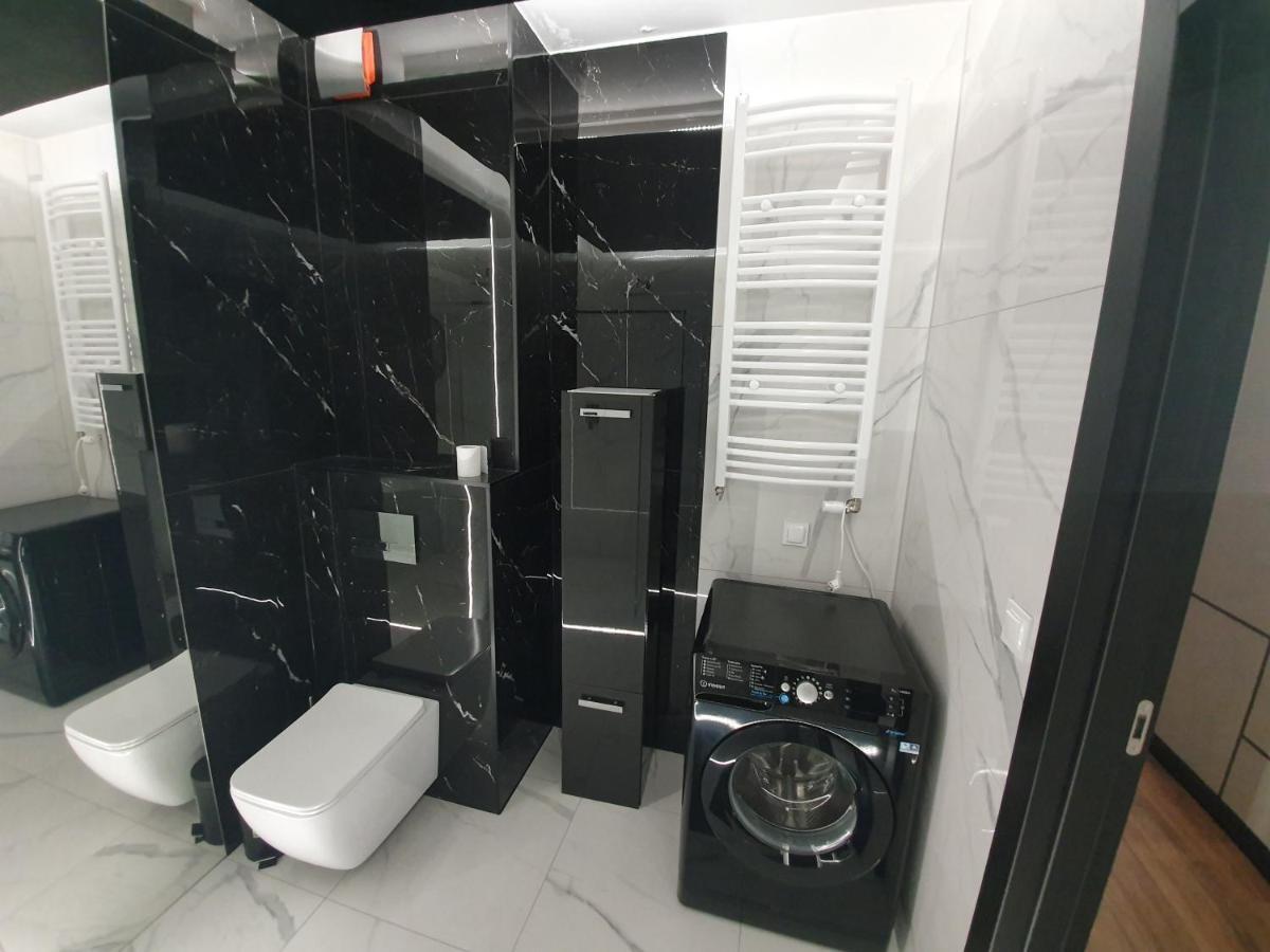 Apartament Skarbowa 1 A Silver And Gold 莱什诺 外观 照片