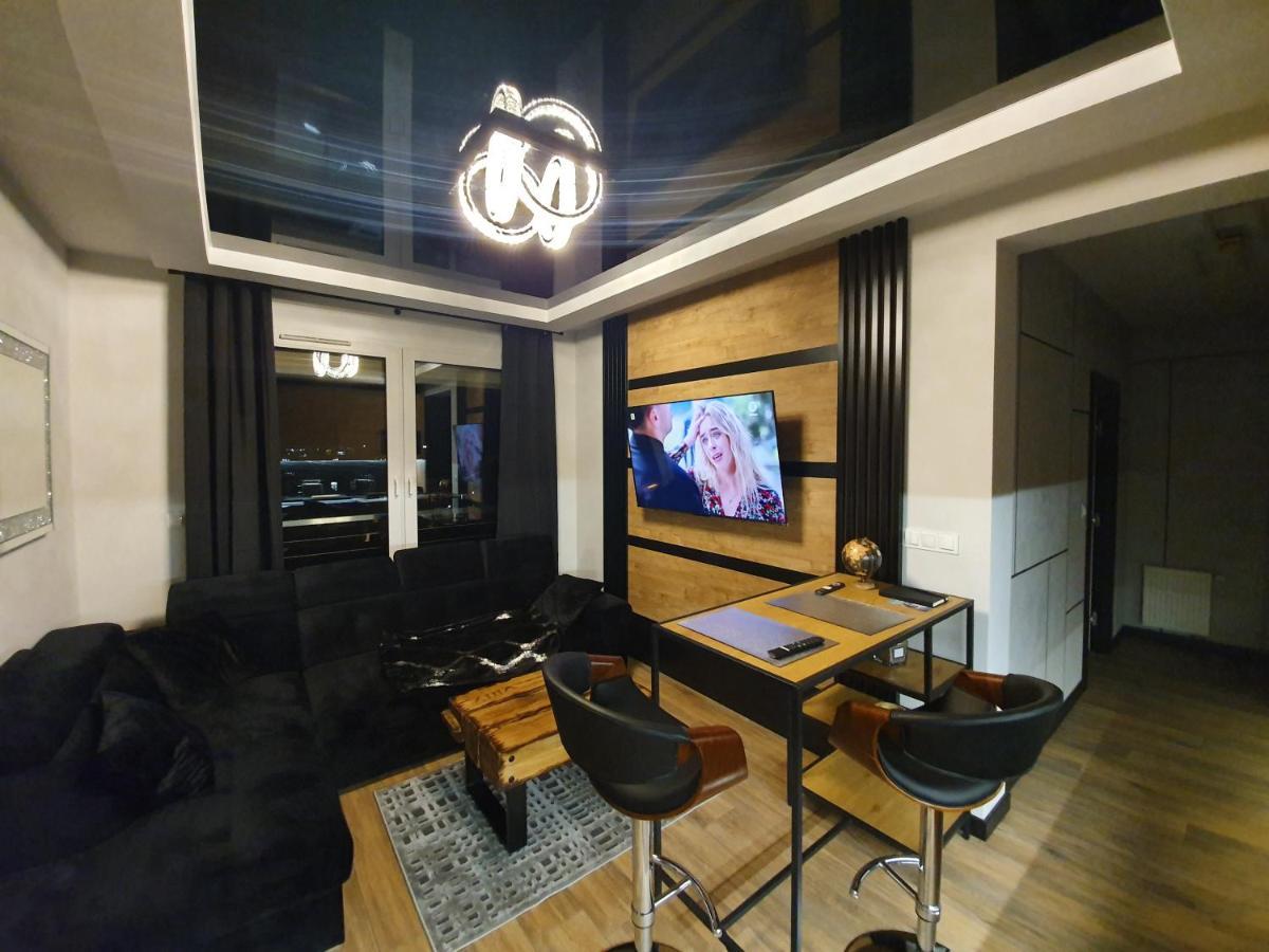 Apartament Skarbowa 1 A Silver And Gold 莱什诺 外观 照片